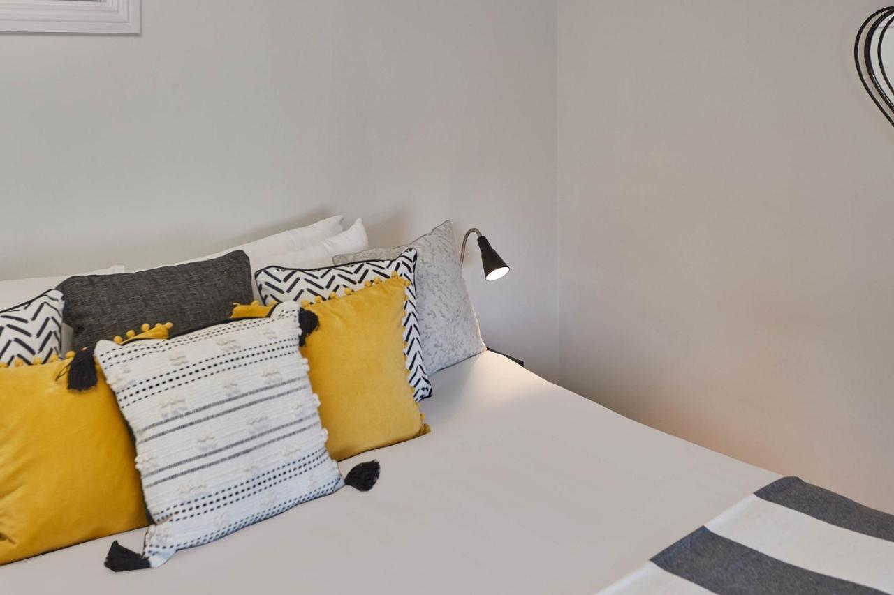 Host & Stay - Princess Place Townhouse Whitby Exteriér fotografie
