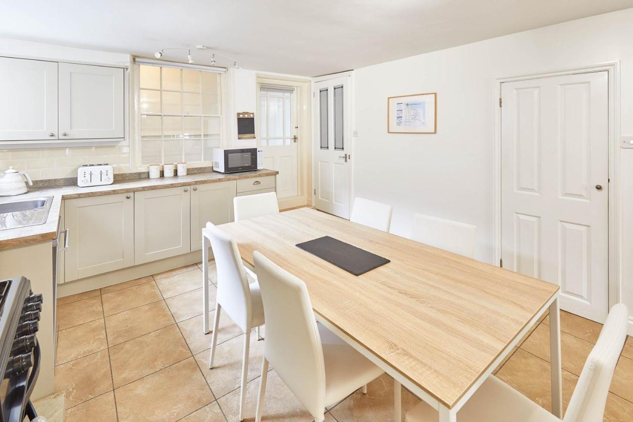 Host & Stay - Princess Place Townhouse Whitby Exteriér fotografie