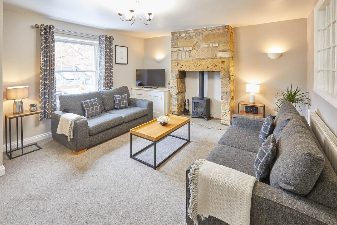 Host & Stay - Princess Place Townhouse Whitby Exteriér fotografie